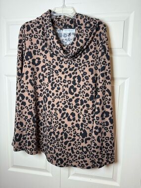 Emily Daniels cowl neck leopard print tunic top